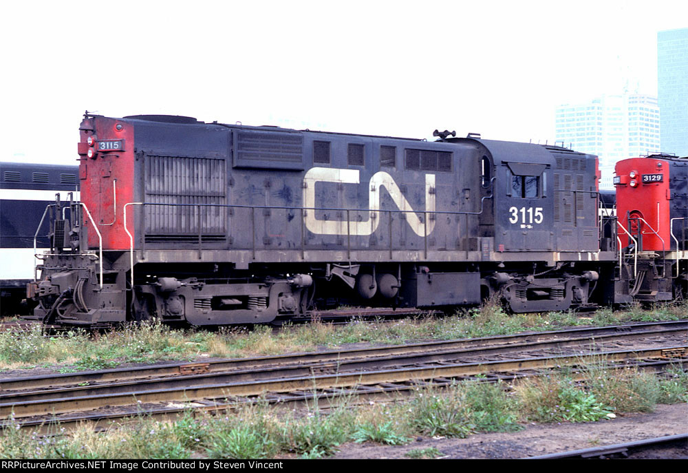 Canadian National RS18 #3115 in Spanida yard.